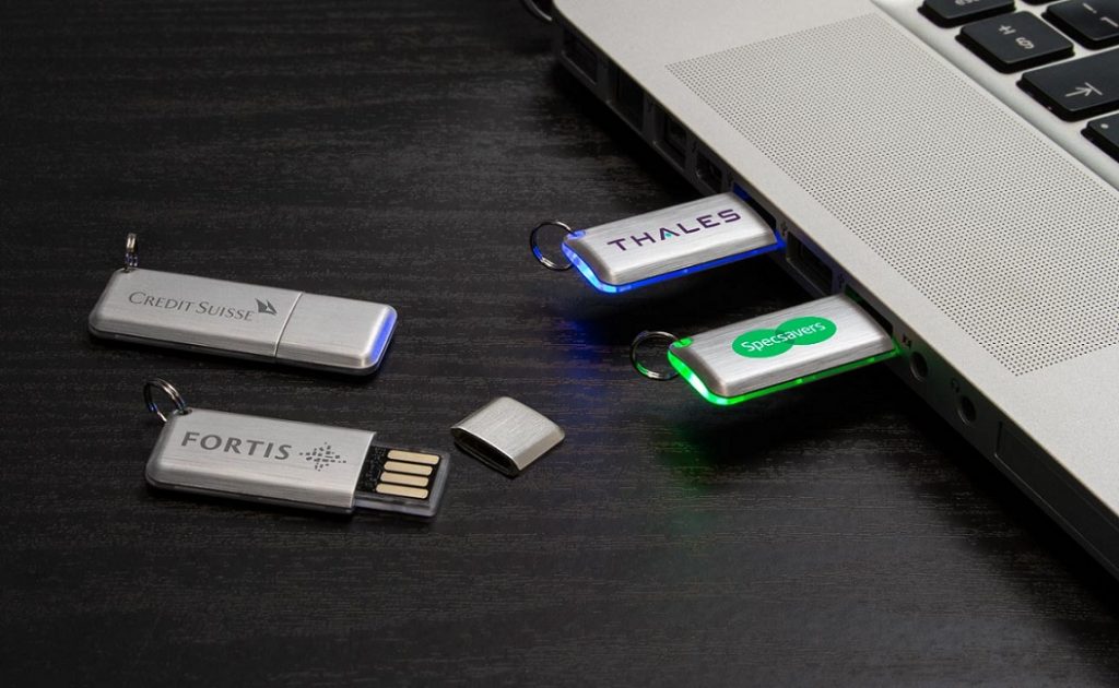 Les Meilleures Clés Usb Comparatif Guide Dachat En Août 2021