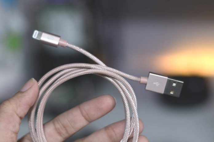 cable lightning