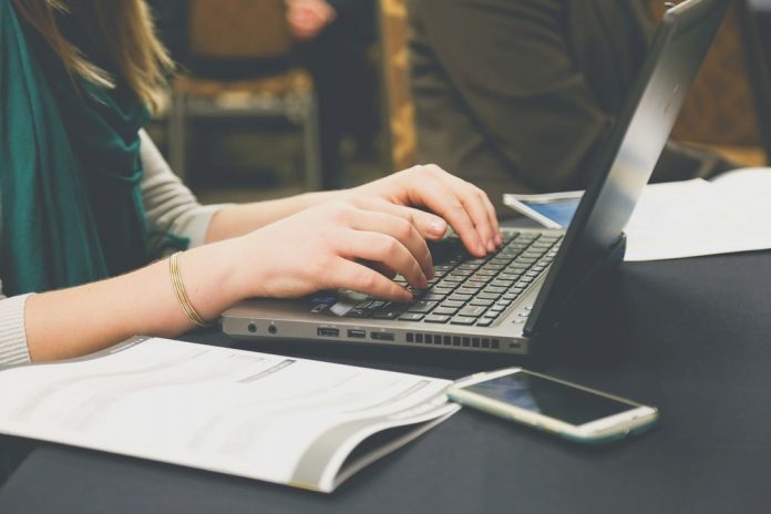 2. Comment nettoyer son ordinateur portable lorsqu'il est trop lent